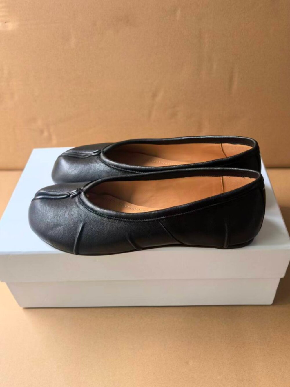 Maison Martin Margiela Split Toe Flats Size 38
